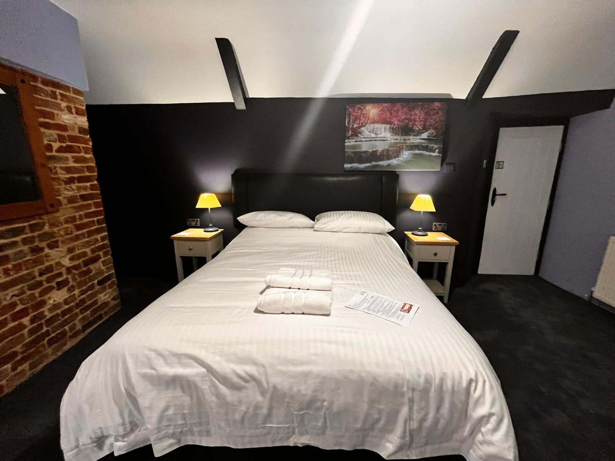Bed and Breakfast Old Manor House Axbridge Экстерьер фото
